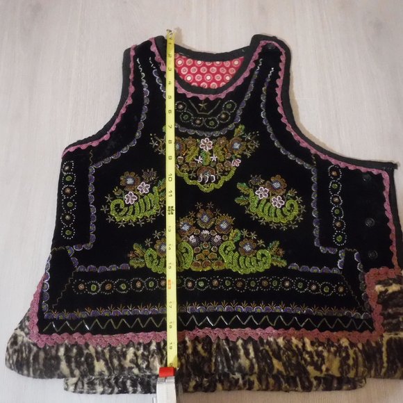 Antique Vintage Beaded Hungarian Vest, textile, garment, cultural art - Picture 10 of 16